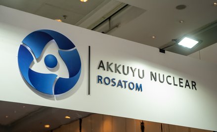 Tak Rosatom buduje Turcji elektrownię jądrową. Zastraszanie, groźby, brak wypłat