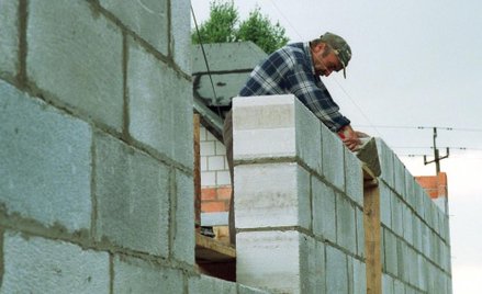 z czego zbudować ściany