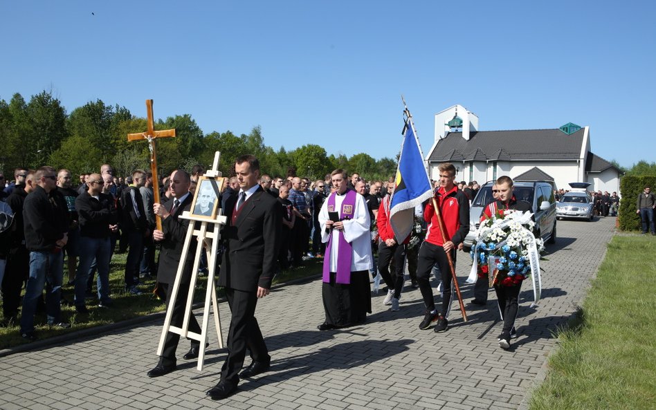 Knurów: Kibice żegnają "brata po szalu"