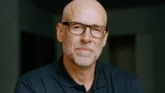 Scott Galloway opisuje mechanizmy stojące za sukcesem cyfrowych gigantów oraz ich wpływ na gospodark