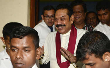 Stary prezydent, nowy premier - Mahinda Rajapaksa