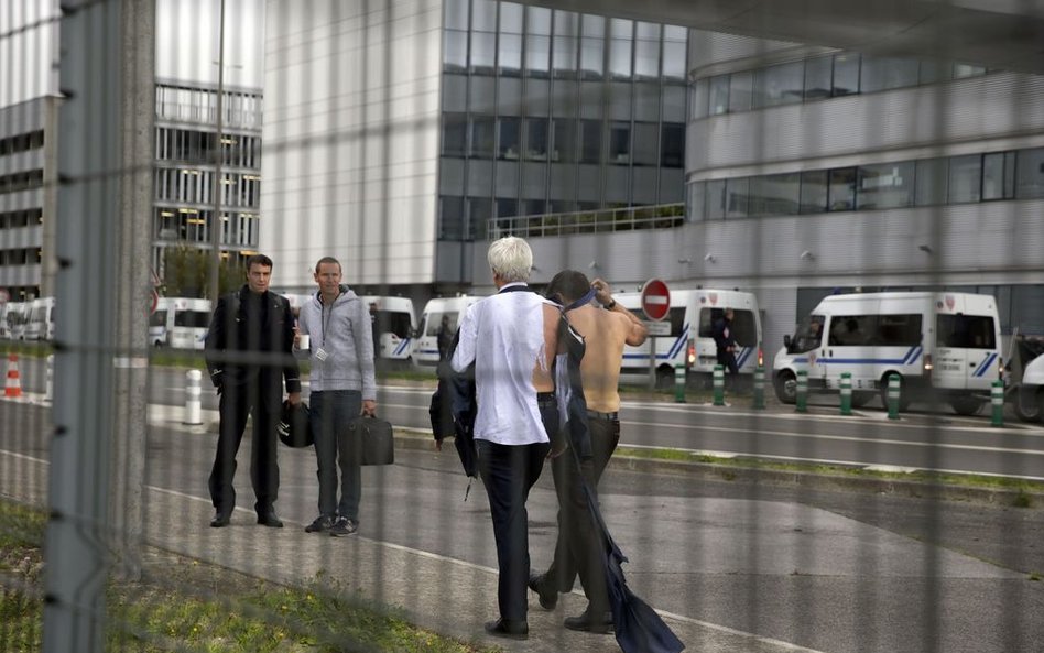 Dyrektor Air France Pierre Plissonnier po spotkaniu z demonstrantami. 5 października Air France-KLM 