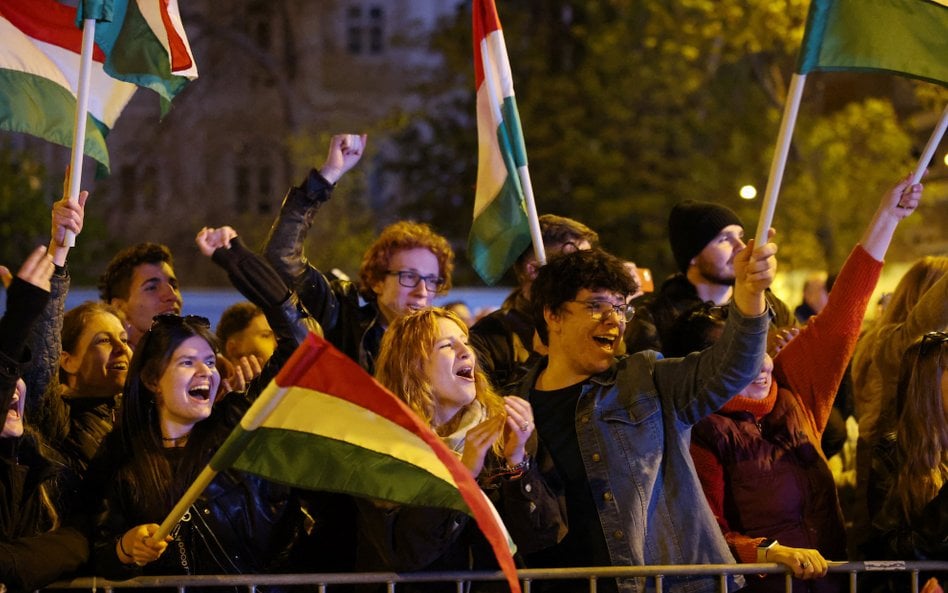 Węgry wracają do Europy. Muszą też odbudować własne państwo