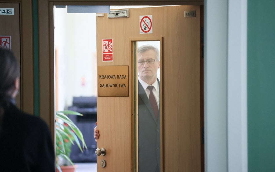Nowy rzecznik dyscyplinarny sędziów: Zawiadomię prokuraturę, jeśli KRS nie wyda akt