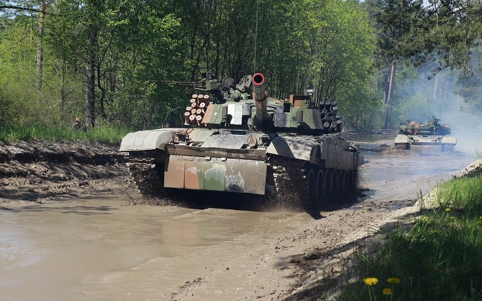 Huta Stalowa Wola naprawi silniki wysokoprężne S-12U stanowiące napęd czołgów PT-91 Twardy.