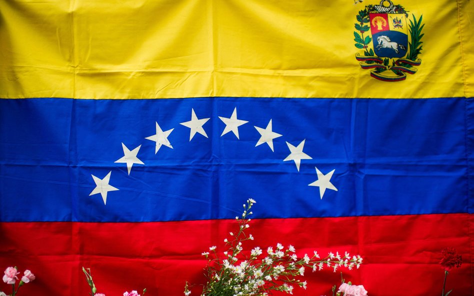 Po operacji wojskowej USA twierdzą, że kontrolują władze Wenezueli