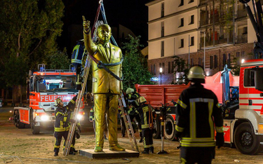 Złoty pomnik Erdogana usunięty z niemieckiego miasta