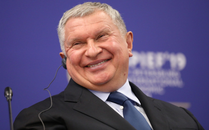 Rosnieft podnosi płace o …586 procent, ale tylko szefom