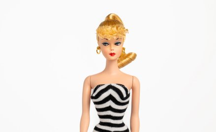 Barbie w swoim pierwszym wcieleniu sprzed 64 lat