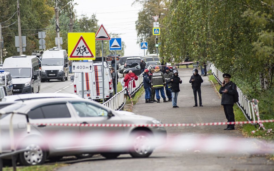 Rosjanie już wiedzą, kto strzelał w szkole w Iżewsku. „Miał schizofrenię”