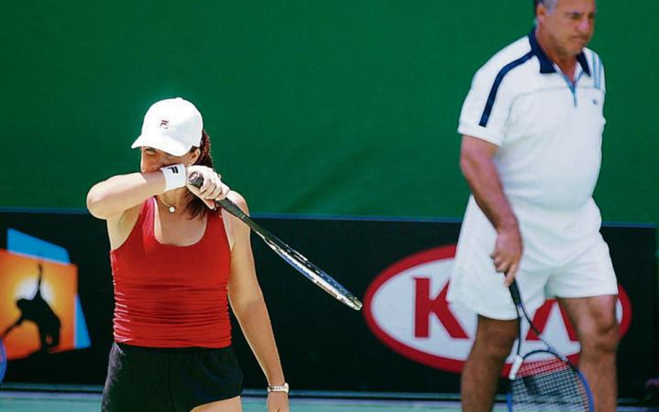 Jennifer Capriati i jej ojciec Stefano, który po latach płakał i prosił córkę o wybaczenie