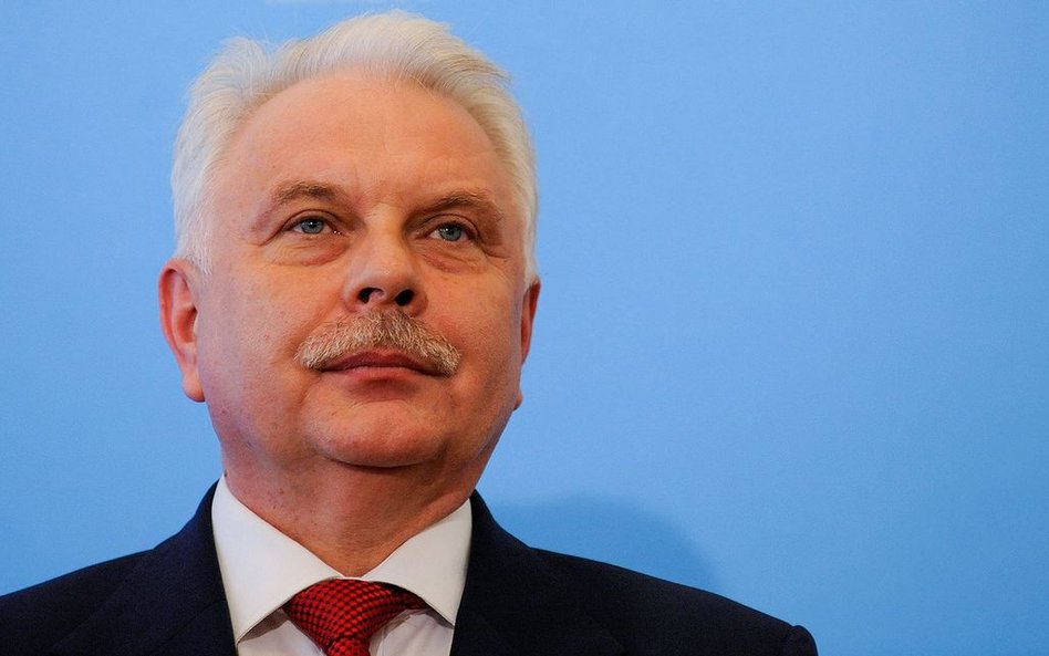 Wiceminister: Zwracajmy uwagę osobom, które w sklepach nie mają maseczek