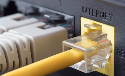 45 proc. abonentów stacjonarnego internetu nie zmieniało dostawcy