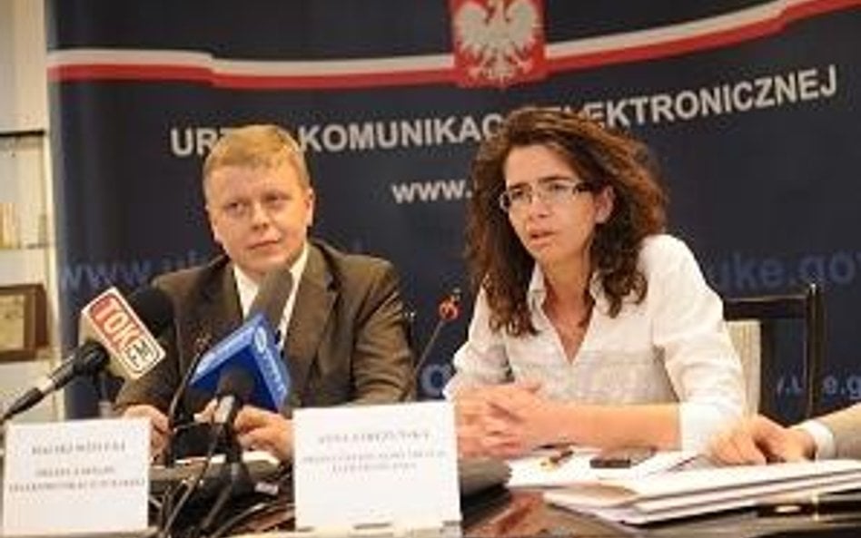 Anna Streżyńska, szefowa UKE i Maciej Witucki, prezes TP