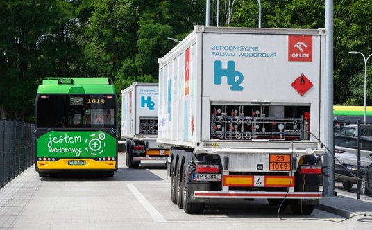 Oficjalne otwarcie stacji wodorowej Orlenu przy ul. Warszawskiej w Poznaniu