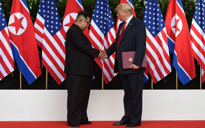 Szczyt Trump-Kim w Singapurze: Co ustalono, o czym rozmawiano?
