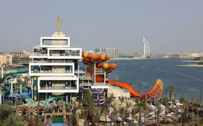 Dubaj wydłuża restrykcje – ograniczenia w hotelach i na plażach