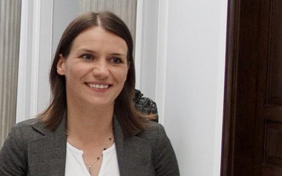 Twittując do politycznej ekstraklasy