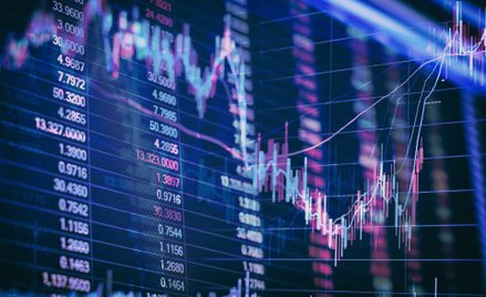 Wbrew problemowi frankowemu wyceny banków mocno urosły