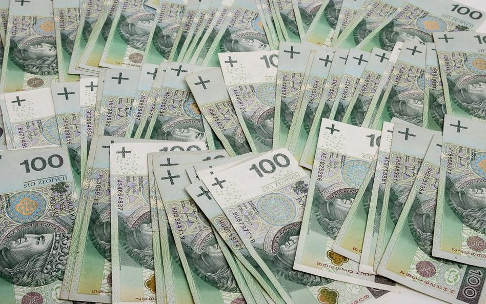 Wygląda na to, że z banków zaczynają odpływać pieniądze