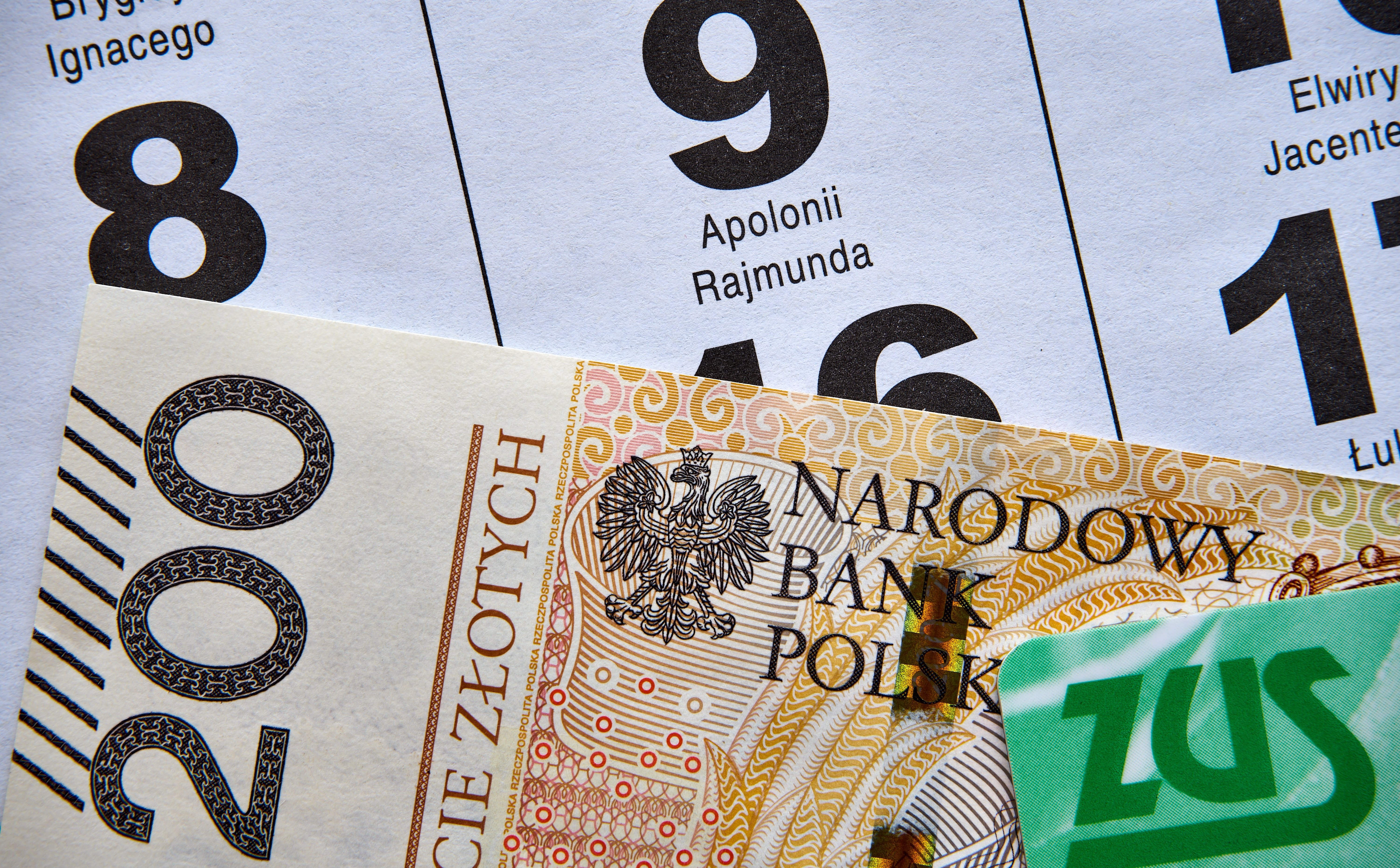 Zmiany w terminach wypłat emerytur w sierpniu. Nowy harmonogram