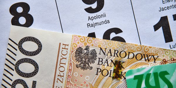 Zmiany w terminach wypłat emerytur w sierpniu. Nowy harmonogram