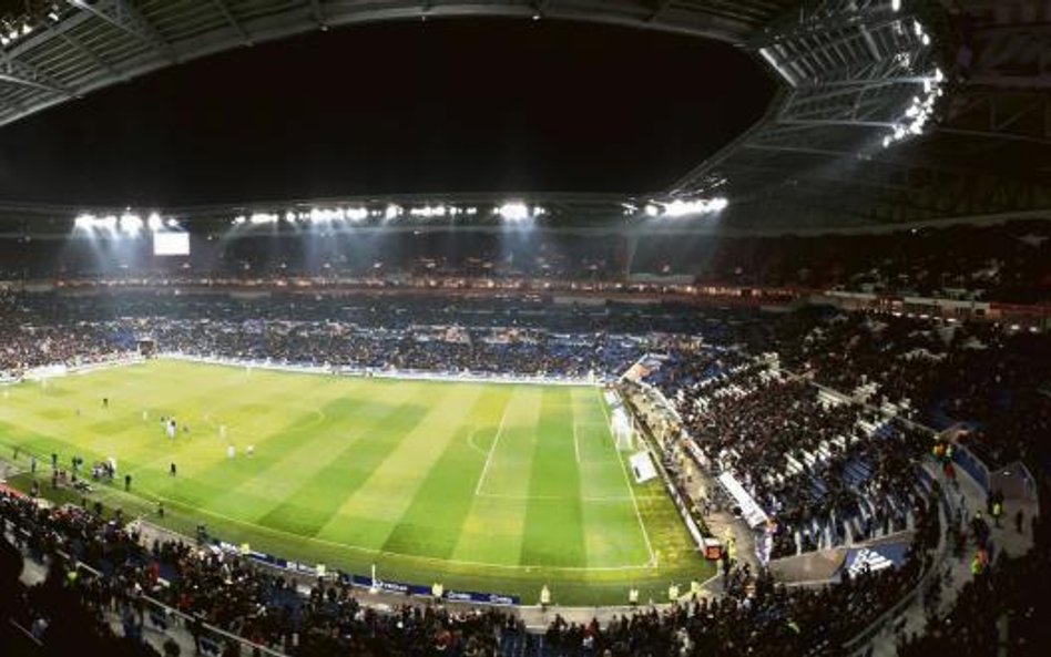 Stade de Lumieres w Lyonie. Z punktu widzenia biznesowego to najbardziej interesujący projekt. Obiek