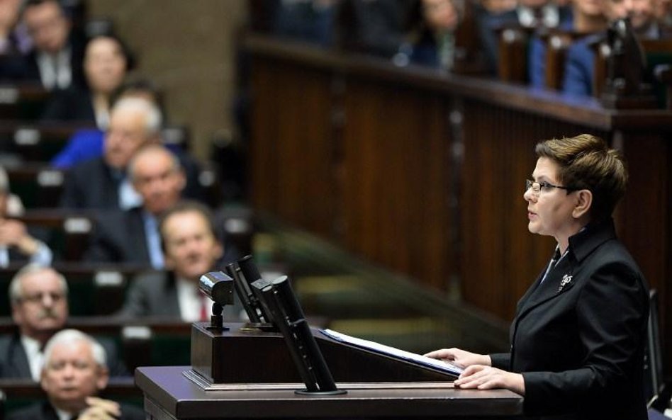 Expose premier Beaty Szydło