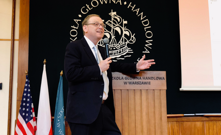 Kevin Hassett w warszawskiej Szkole Głównej Handlowej