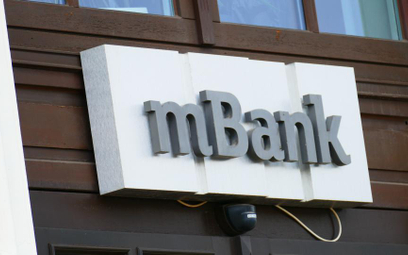 Obniżona wycena mBanku