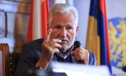 Aleksander Kwaśniewski