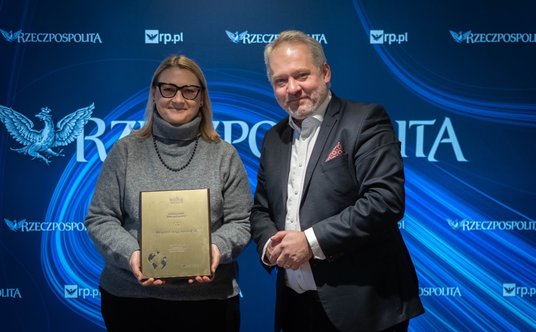 Nagrodę „Zielony Orzeł Rzeczpospolitej” w kategorii „Firma” odebrała Katarzyna Teter, ESG manager w 