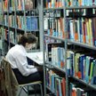 Pracodawca udzieli studiującemu urlopu