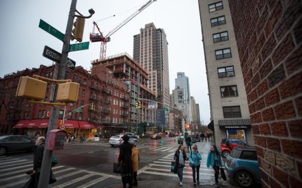 Średnia cena apartamentu na Manhattanie to 2 mln dolarów