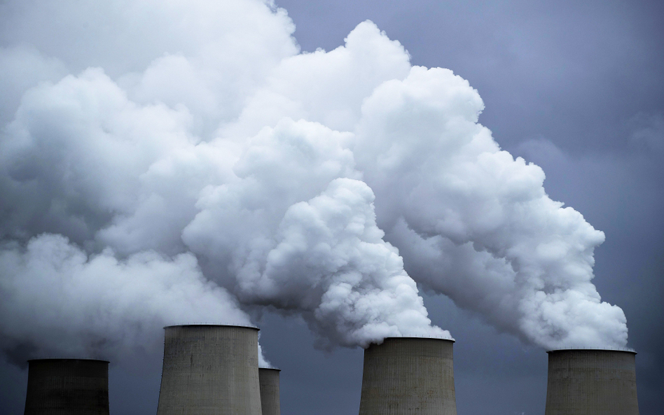 Emisje CO2 osiągną w tym roku rekordowy poziom na świecie