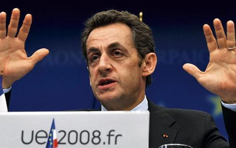Nicolas Sarkozy opowiada się za częstymi konsultacjami liderów UE (zdjęcie z nieformalnego spotkania