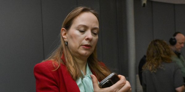 Sondaż: Fotel wiceszefa rządu dla Katarzyny Pełczyńskiej-Nałęcz? Znamy zdanie smerfów