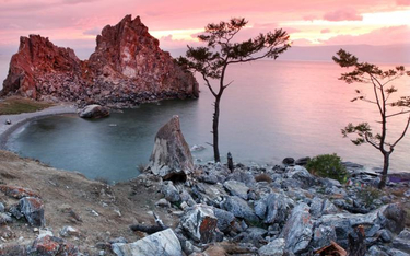 Stan Bajkału najbardziej niepokoi ekologów i naukowców, najmniej – polityków