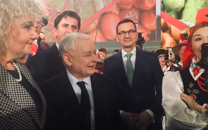 Jarosław Kaczyński zapowiada pomoc rolnikom. "PiS jest partią polskiej wsi"
