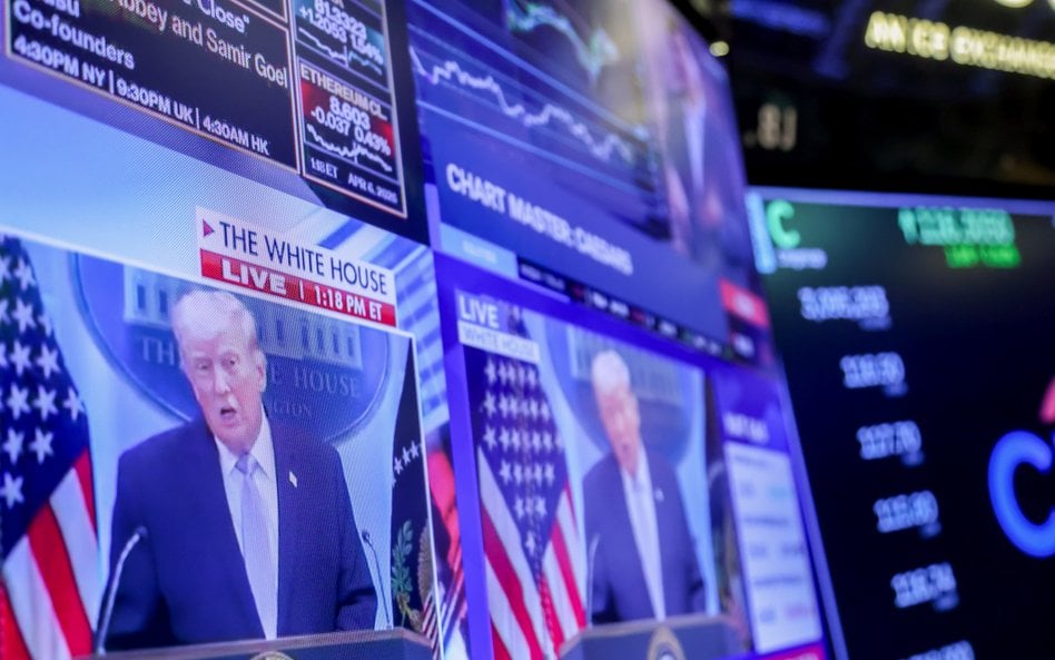 Donald Trump ujawnił, jakie akcje kupował i sprzedawał na początku 2026 roku