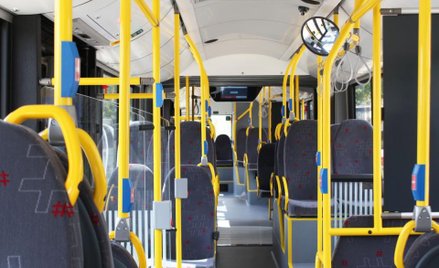 Solaris pracuje nad zbudowaniem autobusu dwuprzegubowego zasilanego energią elektryczną