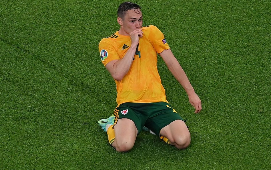 Connor Roberts - 1 gol