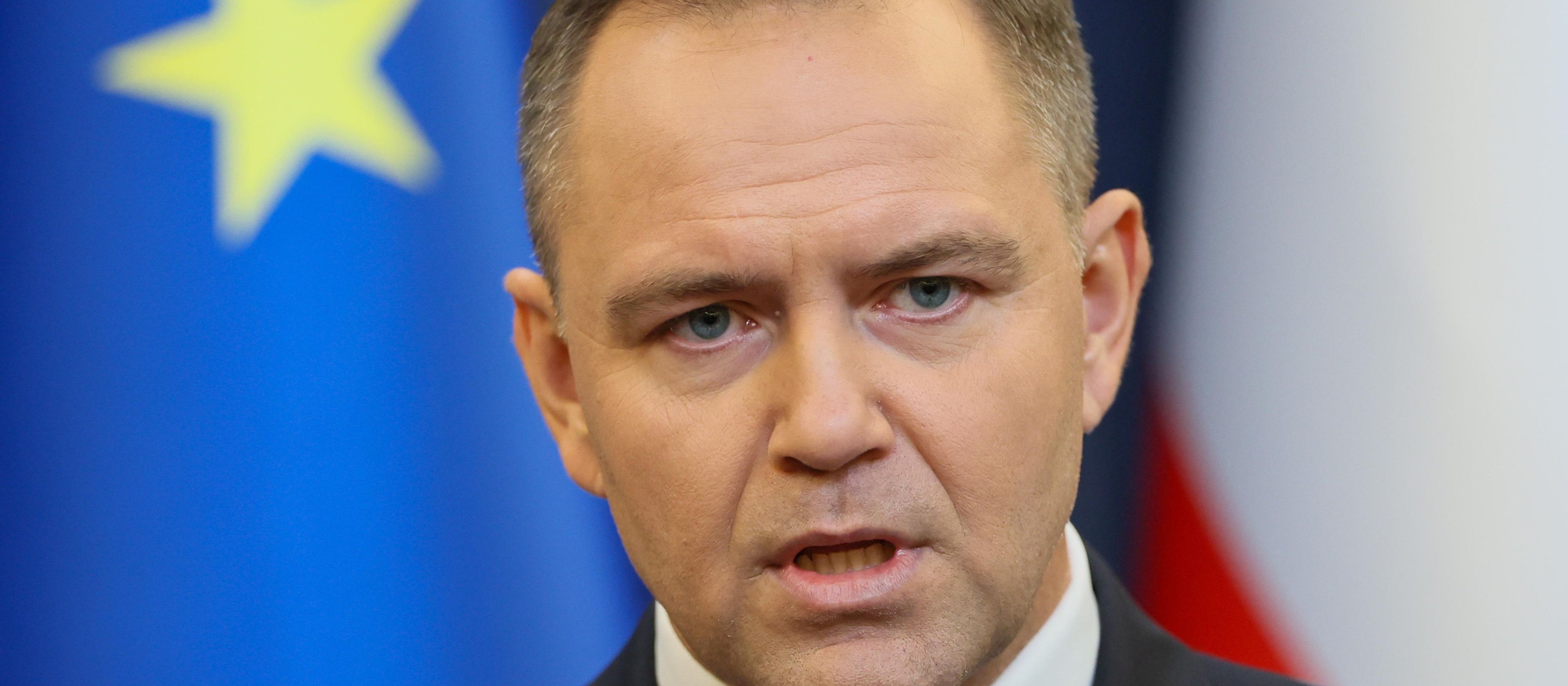 Rząd znalazł sposób na weto prezydenta. Podzielić ustawę na pół