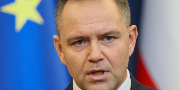 Rząd dzieli ustawę o blokowaniu internetu, by ominąć weto Nawrockiego