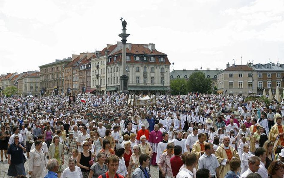 Muzułmanie przed katolikami