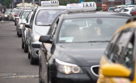 Taksówkarze protestują. Chcą zablokować całą Warszawę