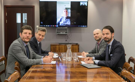 Uczestnicy debaty (od lewej): Marcin Zręda, Paweł Rochowicz, Błażej Kuźniacki, Tobiasz Adam Kowalczy