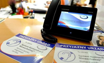 RPO: co z infolinią alarmową dla osób głuchych