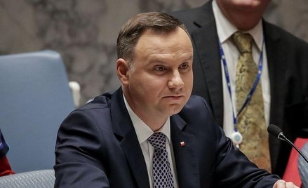 Ustawa degradacyjna: pat u prezydenta