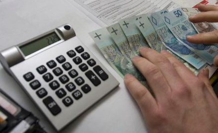 Stawka stała lepsza, gdy stopy spadają